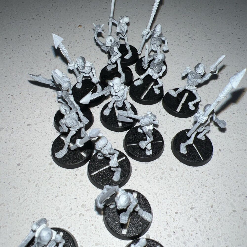 Lord‎ Of The Ring Skeletons 15